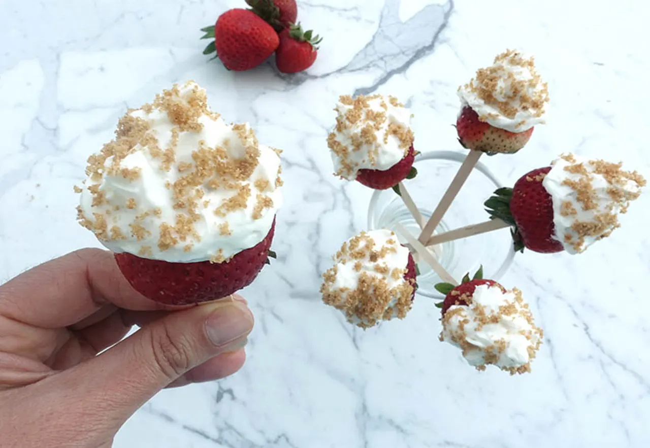 The Kitchen Doesn't Bite Strawberry Cheese Cake Lollipops