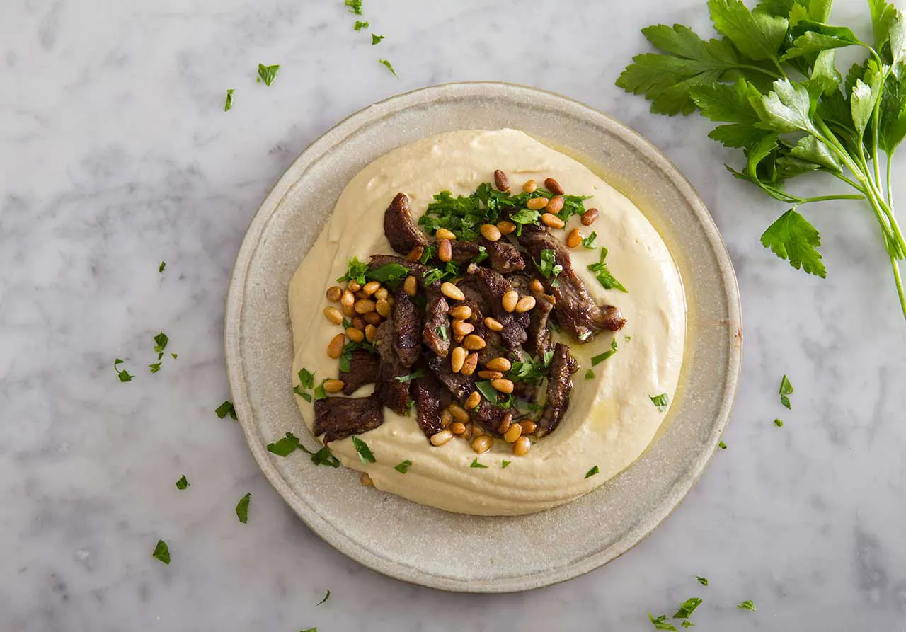 The Kitchen Doesn't Bite My Israeli Hummus