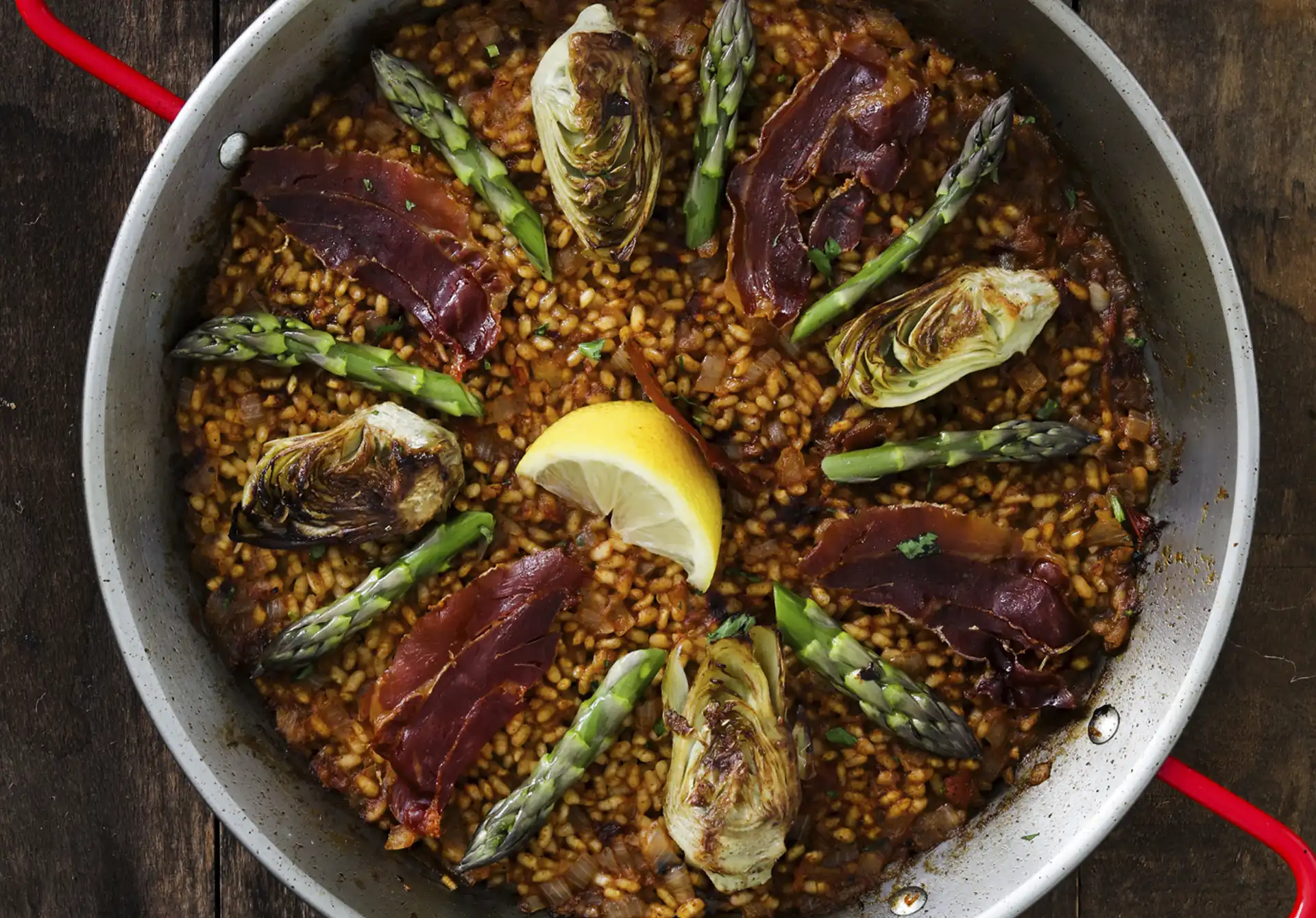 Rice with Artichokes and ConsorcioSerrano Ham